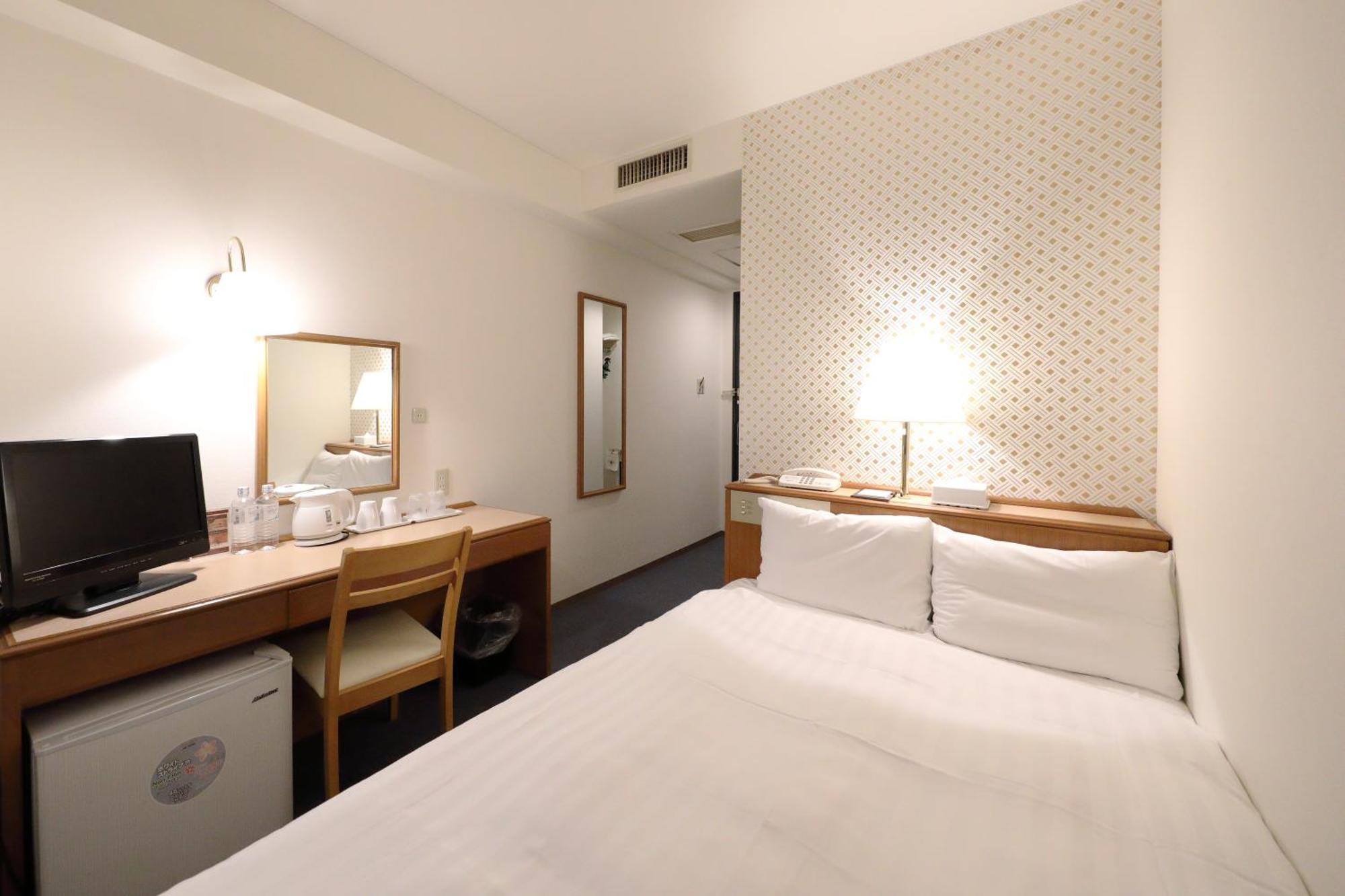 Smile Hotel Nihombashi Mitsukoshimae Токио Экстерьер фото